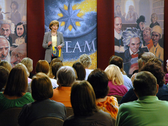 Workshops with researcher, educator, bestselling author Susan V. Bosak